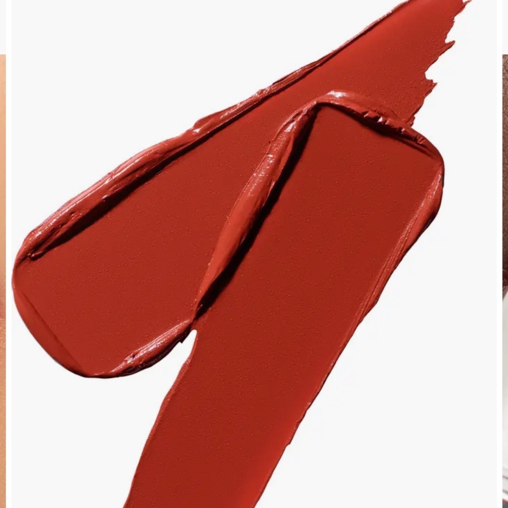 MAC COSMETICS MACXIMAL RED CHILI SILKY MATTE LIPSTICK - Picture 6 of 7